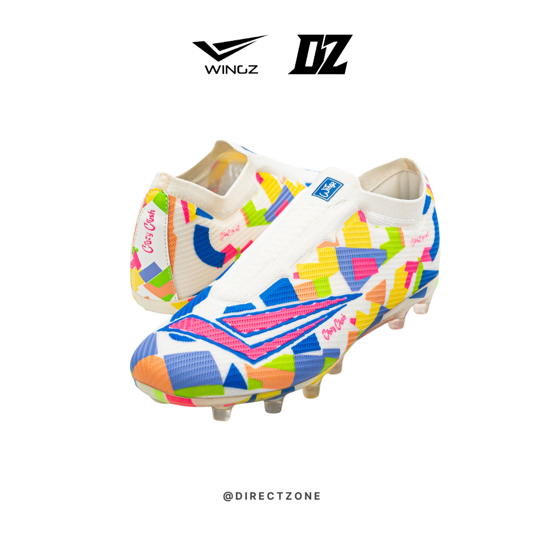 Wingz Sport Soccer Shoes - Crazy Knit Laceless Flyknit - Off White