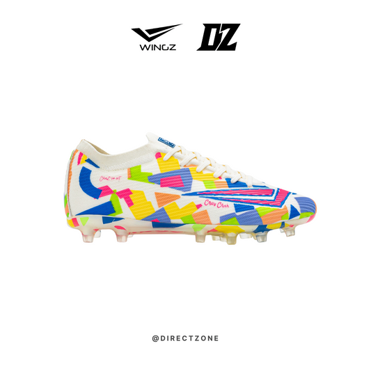 Wingz Sport Soccer Shoes - Crazy Knit Flyknit - Off White