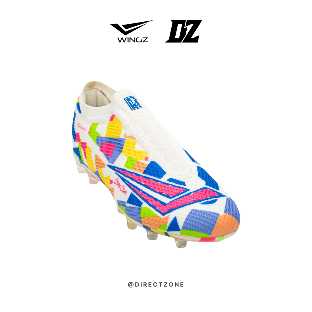 Wingz Sport Soccer Shoes - Crazy Knit Laceless Flyknit - Off White